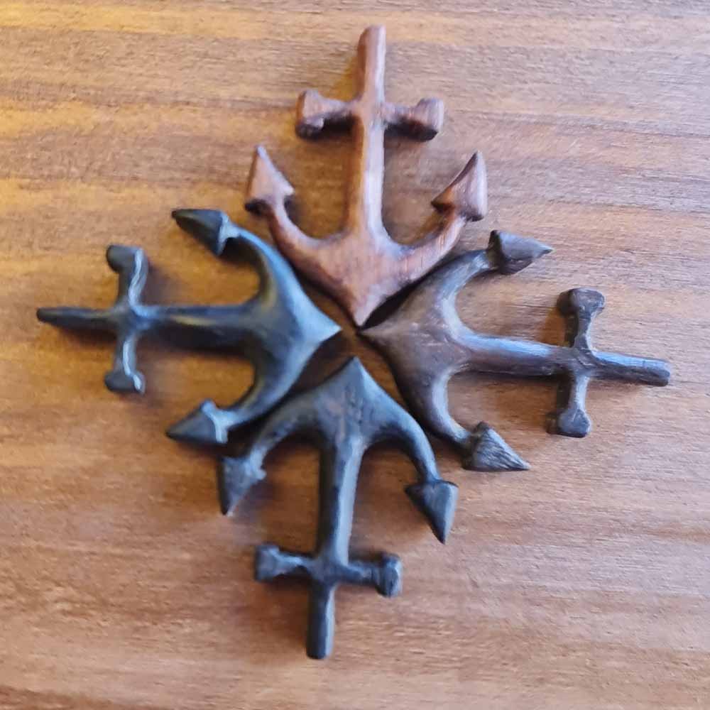 Ancla de Madera — joya artesanal Fustchic